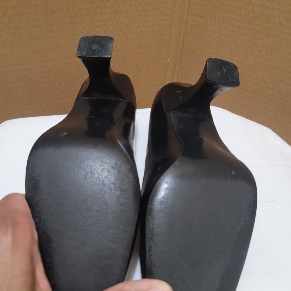 Black pumps size 8.5 - Picture 4 of 8